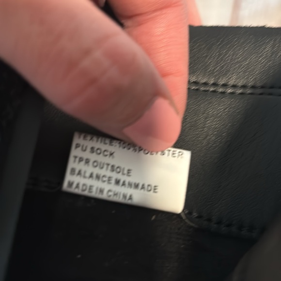 NWOT Blondo Rebel Waterproof Boots - Picture 8 of 9